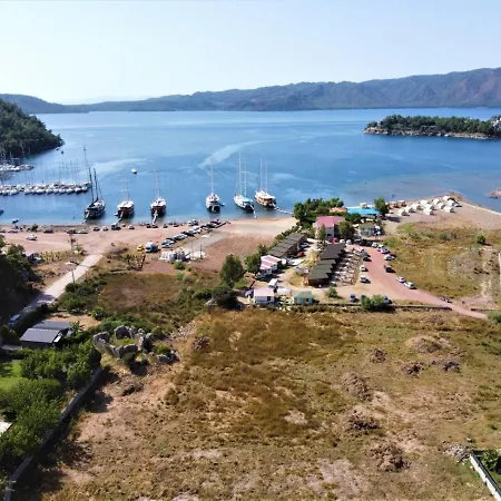 Uslu Hause Tatil Evleri * Turgutkoy