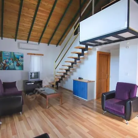 Uslu Hause Tatil Evleri * Turgutkoy